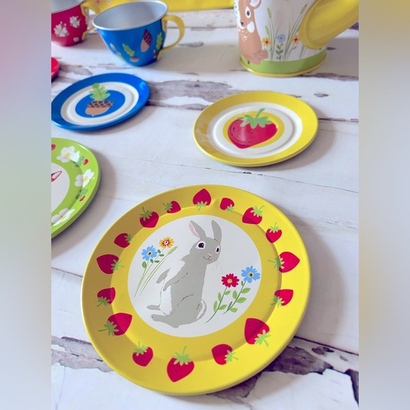 Schylling Forest Friends Tin Tea Set- Forest Animals- Incomplete - Picture 4 of 8